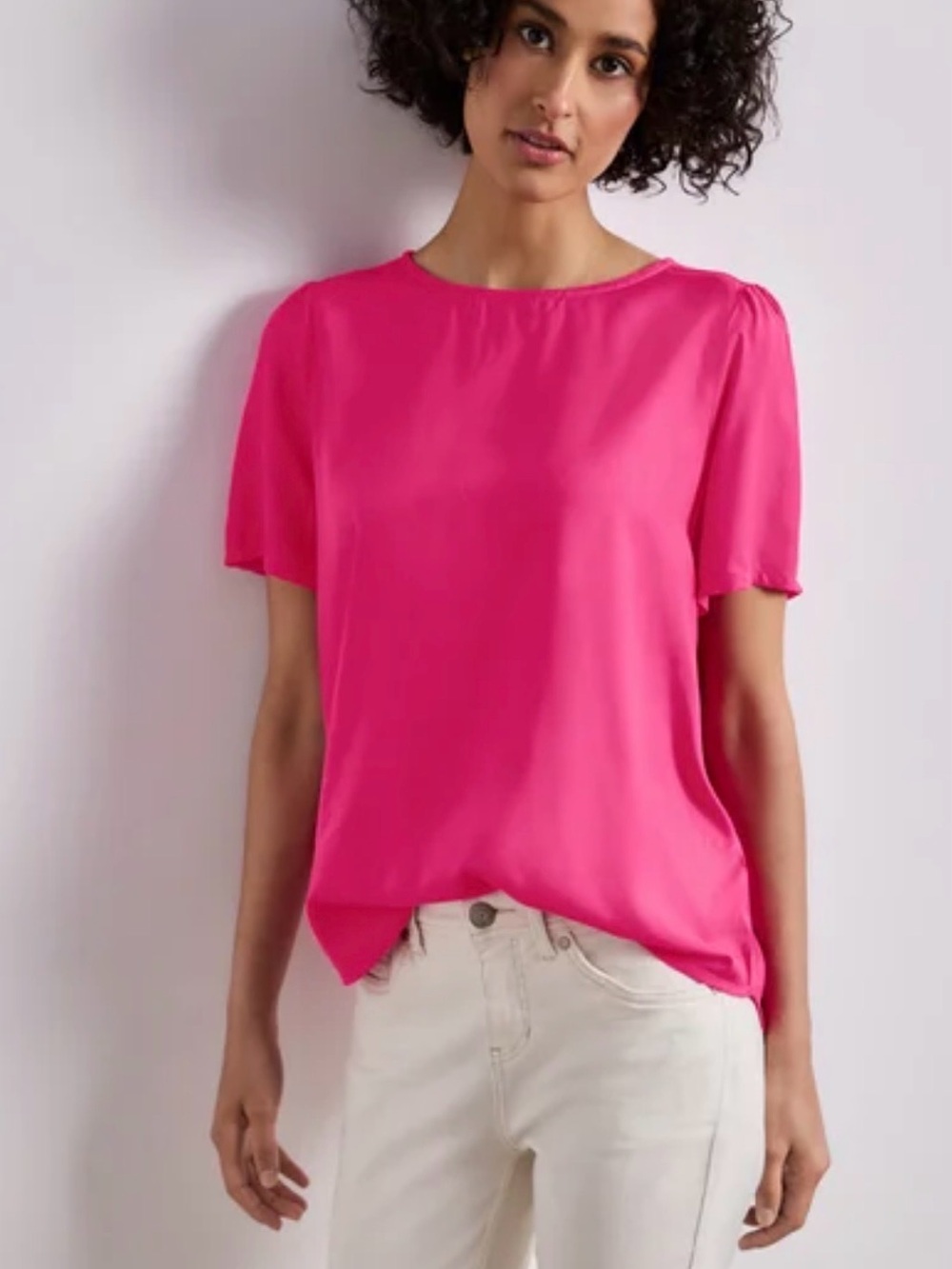 Women's Hot Pink Short Sleeve Tee - buttons in back